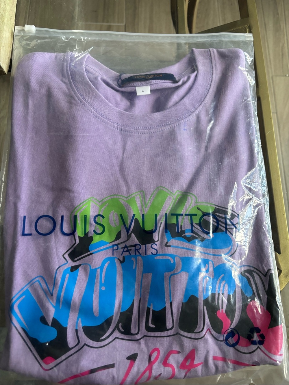 Source Unknown Lilac Short Sleeve Tee with Multicolor Graphic